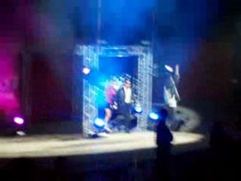 Wwe smackdown bercy lilian garcia et dence domino