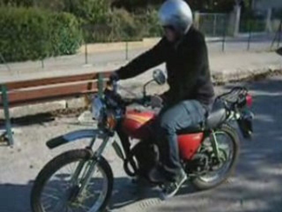 Kawazaki KE 125 comme neuve