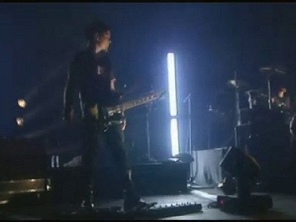INDOCHINE - GLORY HOLE - PARIS 2003