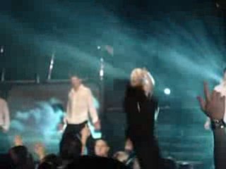 how do you do oasis leisure centre swindon