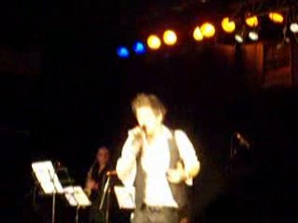 Dis le avec des fleurs 26/10/08