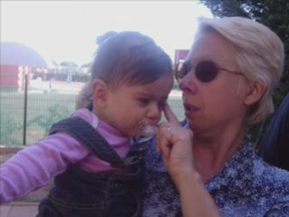 Janis mes 1 ans en grande famille_0001