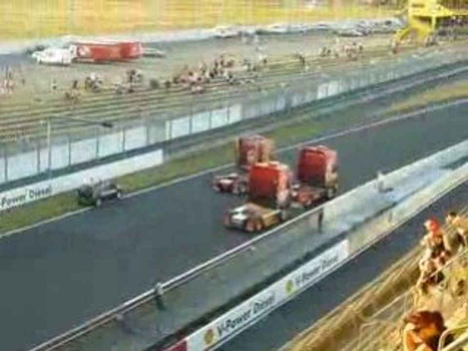 Défilé camions décorés 24h du mans 2007