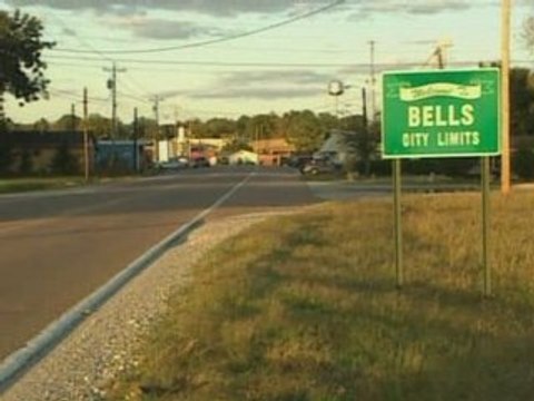 Two charged over neo-Nazi Obama 'assassination plot'