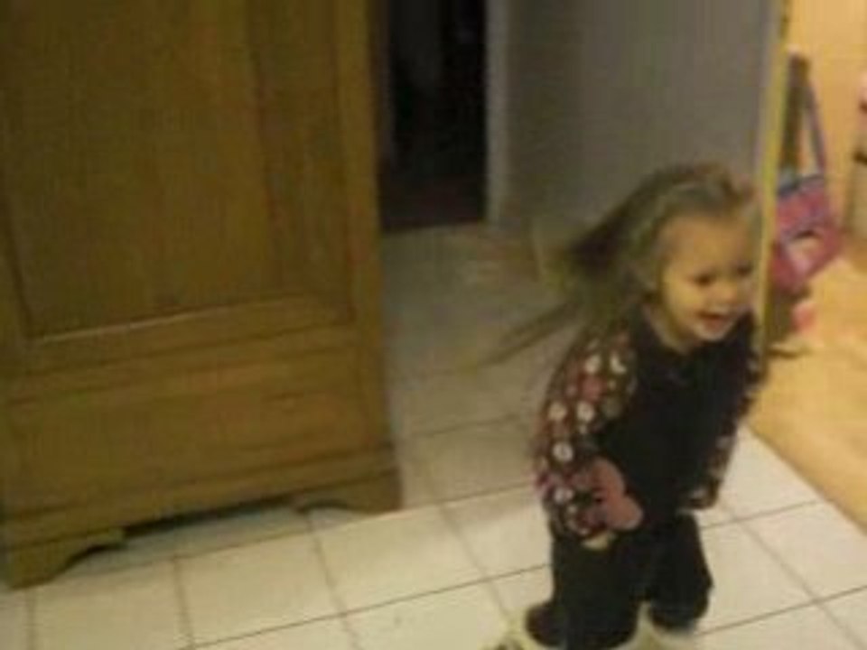 Elisa fait sa 'tite folle