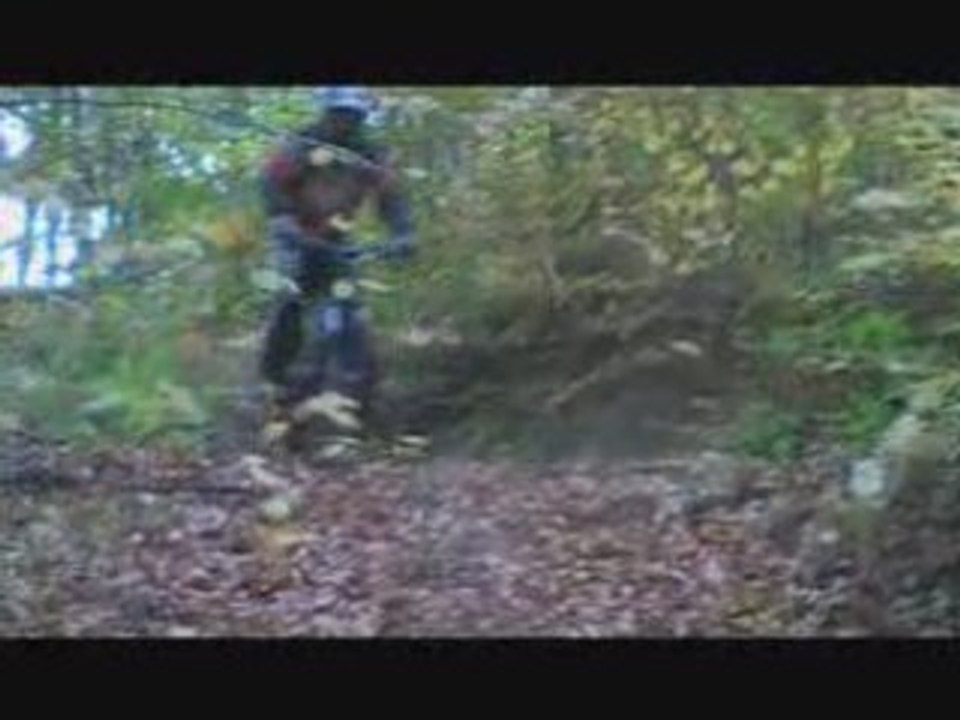 vtt descente a Jou sous Monjou