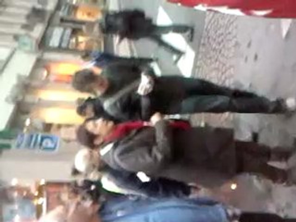 OLIVIER B. et Arlette Laguiller