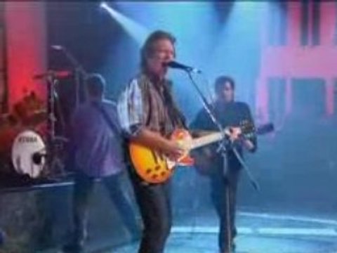 John Fogerty - Bad Moon Rising (Live Jools Holland 2006)