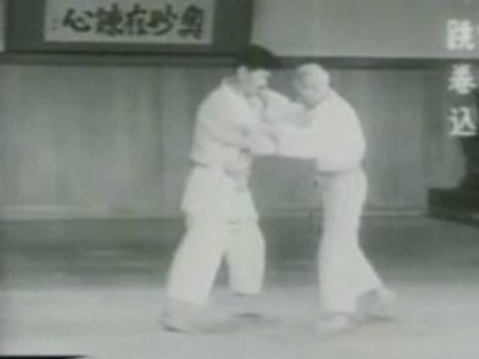 Hane Maki Komi