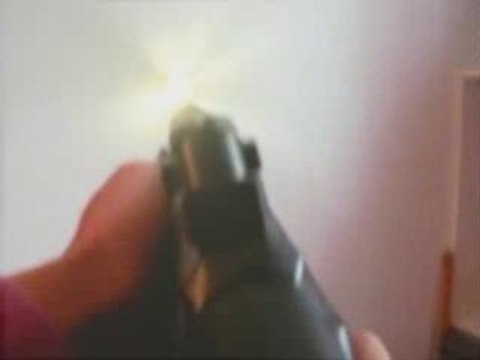 tir mp5 ste scene vous rappelle qqchose?