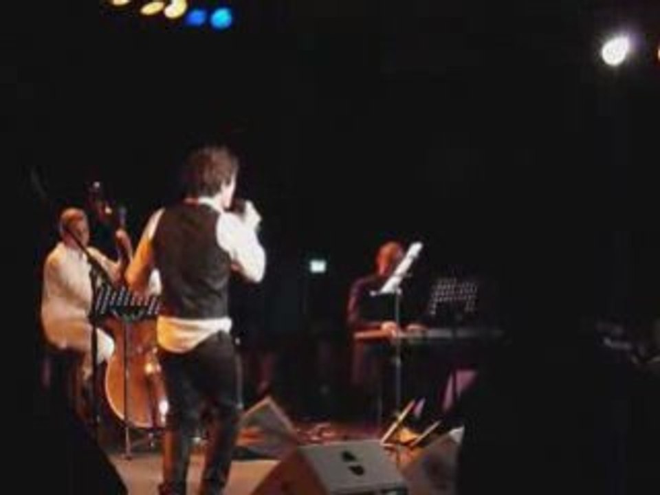 081026 Vernouillet Quentin Mosimann C'est l'amour