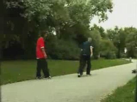 Faut pas claxoner les mamies