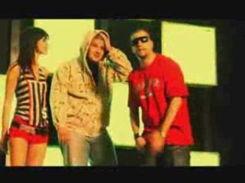 Бате Сашо feat. Violet & Ме4ката - Ае Се Трошиме