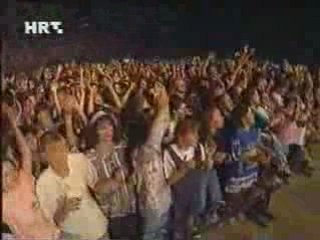 Kasandra - Nisi ti jedini na svijetu [uživo]