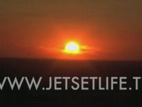 Meet up at the Elysium Hotel in Mykonos Greece