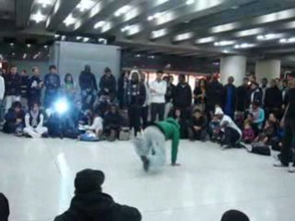 Bangerz (LOSE) VS Pomme 2 Terre (WIN)