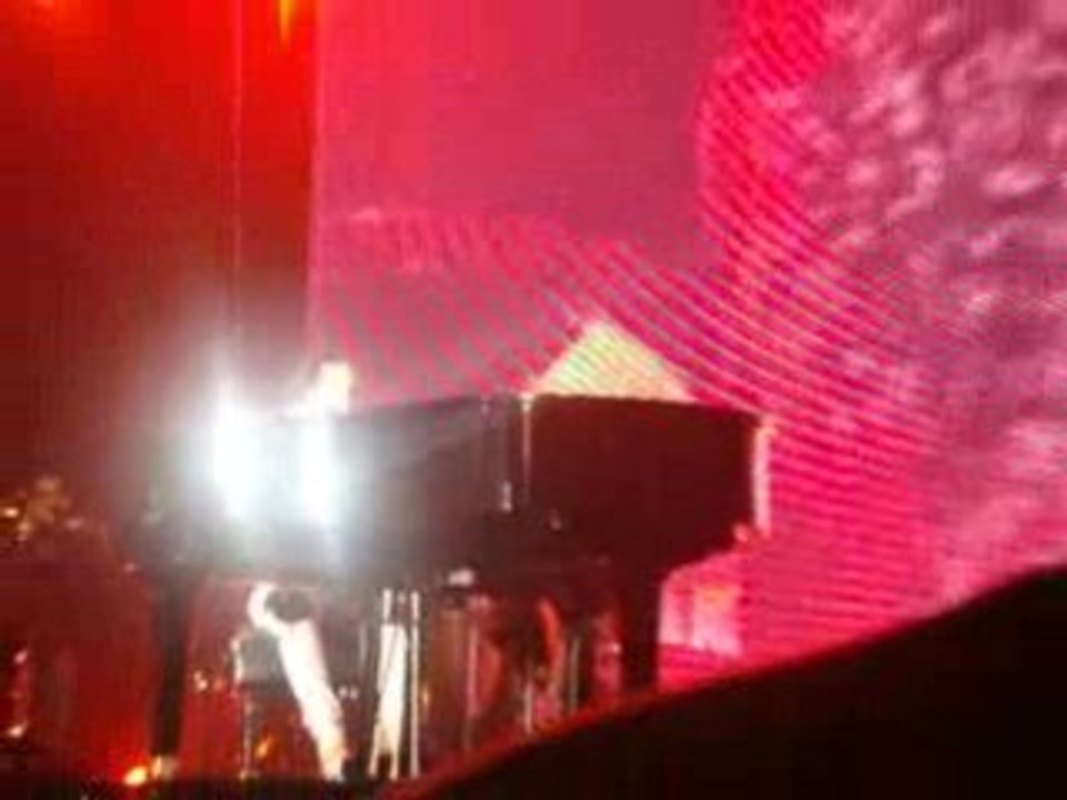 Alicia Keys - If I Ain't Got You (Amnéville 25.10.08)