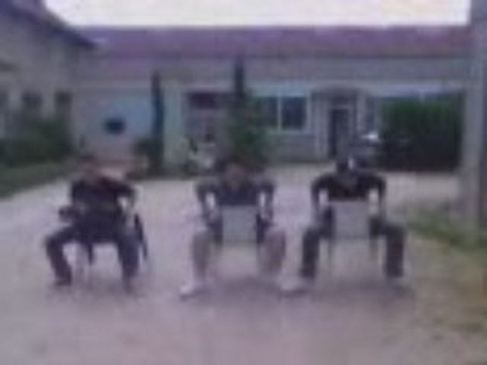 Delire avec des chaise