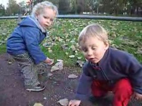 Octobre 2008 bois blancs avec Octave Lou et Mélanie
