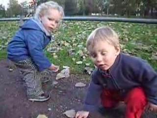 Octobre 2008 bois blancs avec Octave Lou et Mélanie