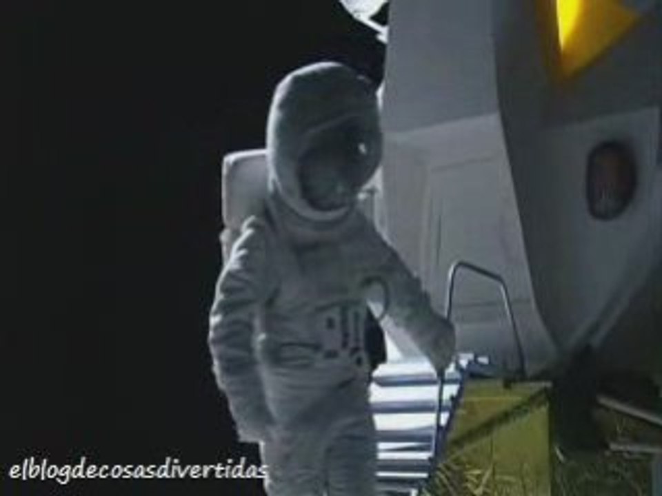 Pimera mujer en la Luna