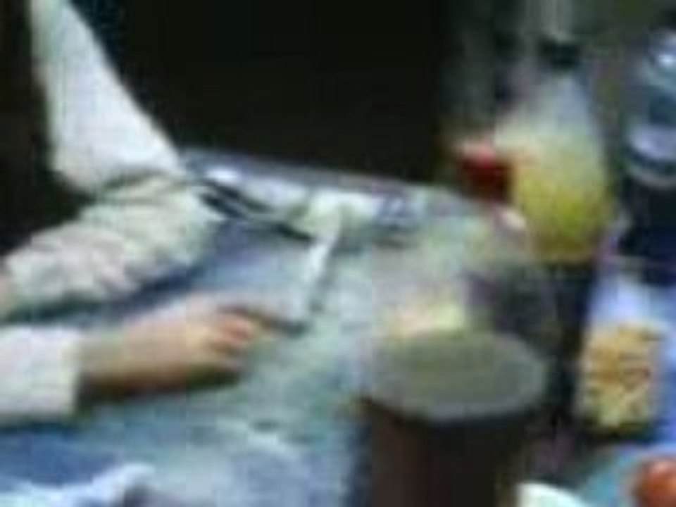 Souvenirs Enfance =F New an A: Tas vu jsuis belle hein