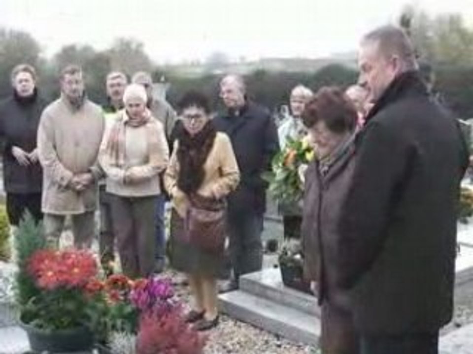 Visite des élus au cimetière