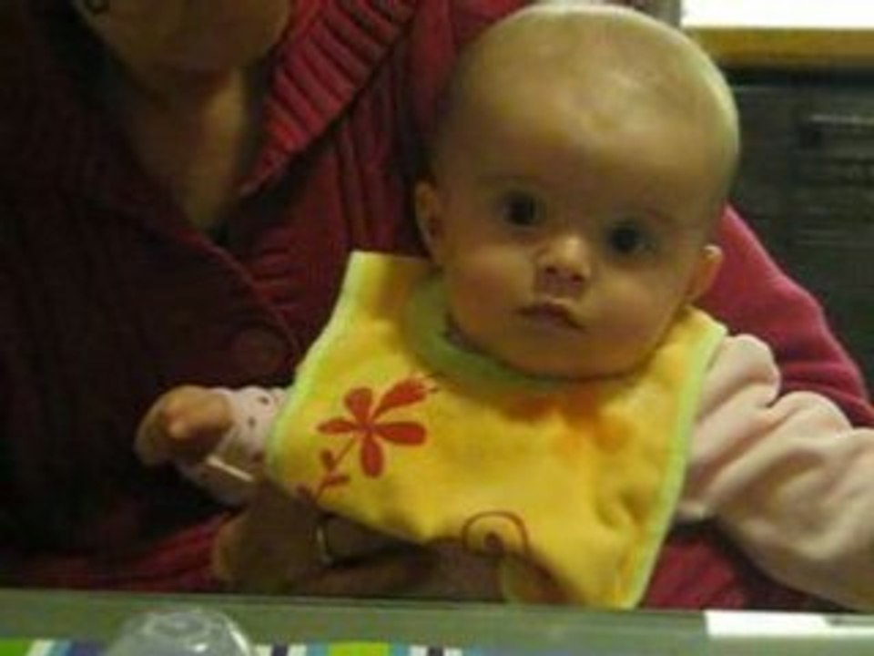 Louann et son biberon