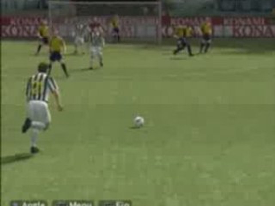 PES :un petit mélange de buts et de bugs