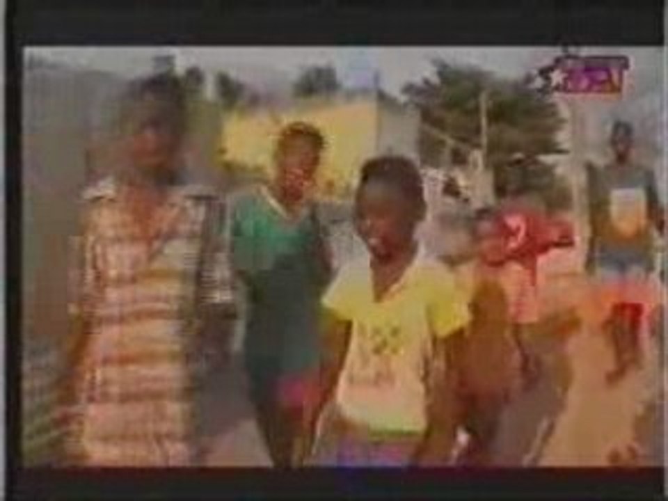 BEENIE MAN   BLESSED  interview   medley '95