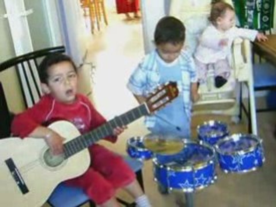 Momoraraband