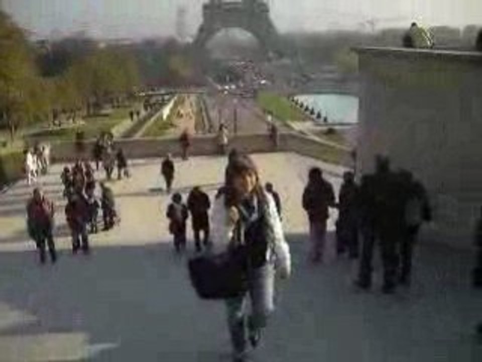 Leïla & Elisa Tour Eiffel 29.10.08