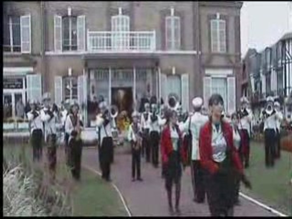 St Fulgent Fêtes de la coquille Villers sur Mer01