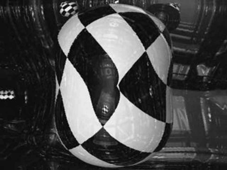 Repeating selfreflections