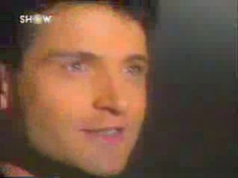 Sinan Özen - Öpsene Beni by Aluxton