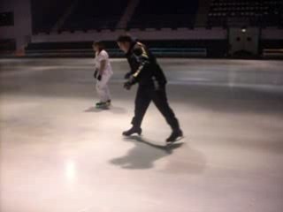 cyril vs patinoire lol ^^