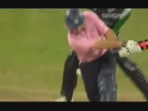 Superstars v Middx Stanford 20-20 HQ P 4