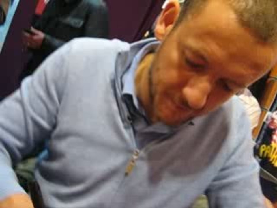 29/10/08 Séance dédicace Dany Boon Lille 4