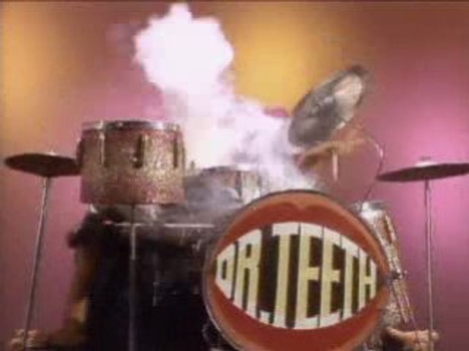 Muppet Show - Dr Teeth batteur fou crazy drummer solo