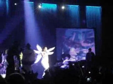 Alicia keys live zenith nantes no one