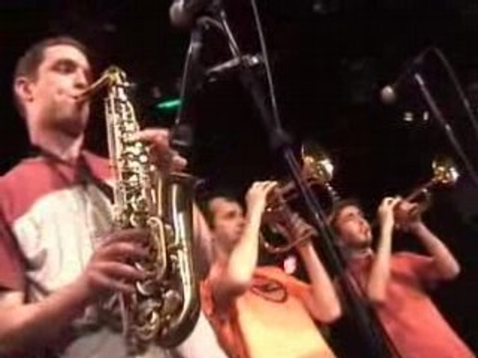 Capitaine Flam par Ouaiscécool au New Morning (Live)