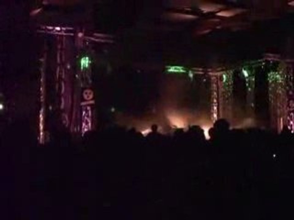 freak out party