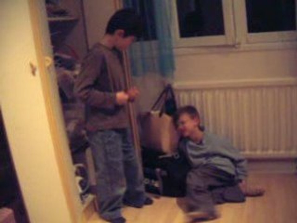 Tecktonik beau goss²