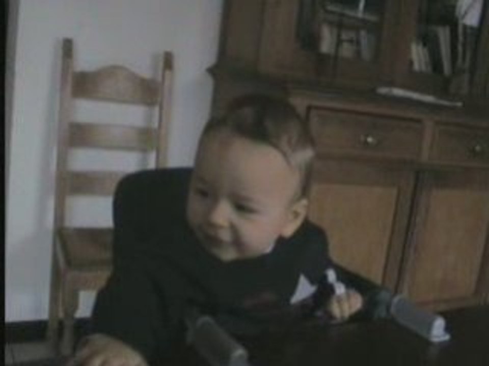 Bébé Précoce a 10 mois