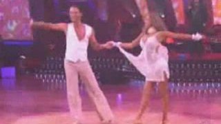 Edyta and Alec perform to Lionel Richie's Good Morning