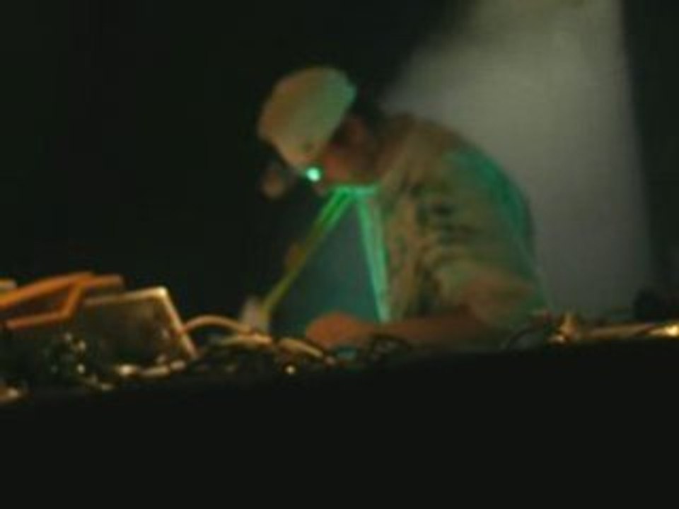 G.N.S. aka mechakucha live @ halloween party