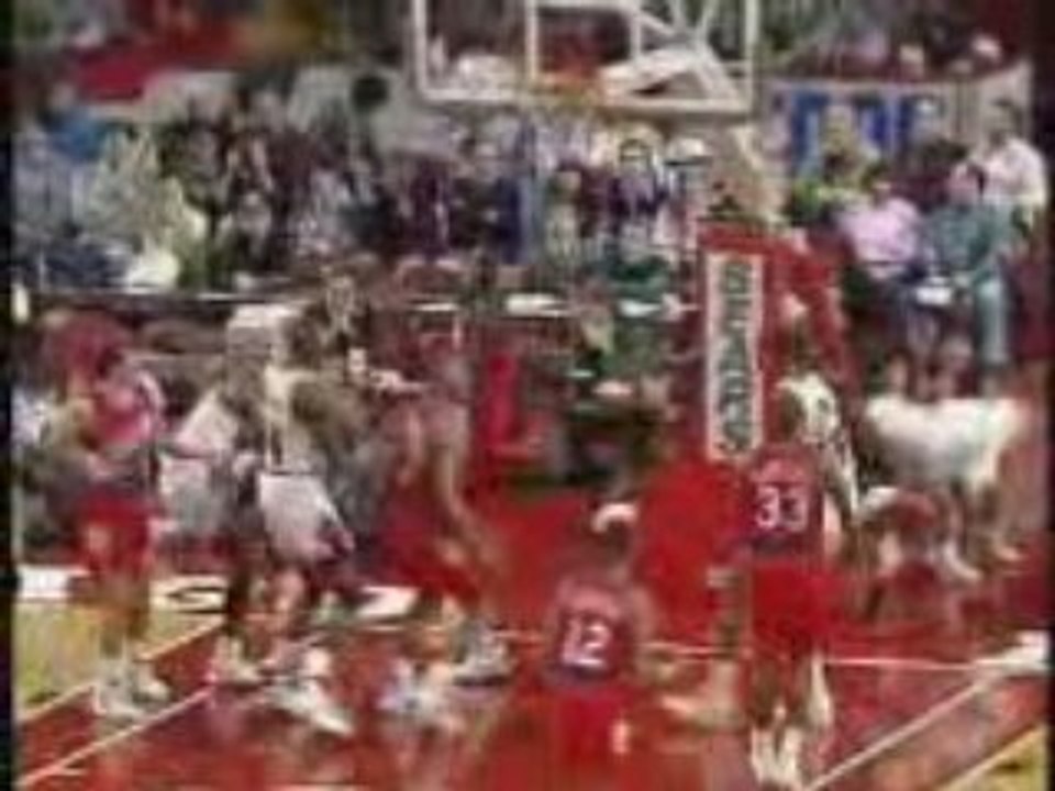 NBA BASKETBALL - Mickael Jordan encore lui