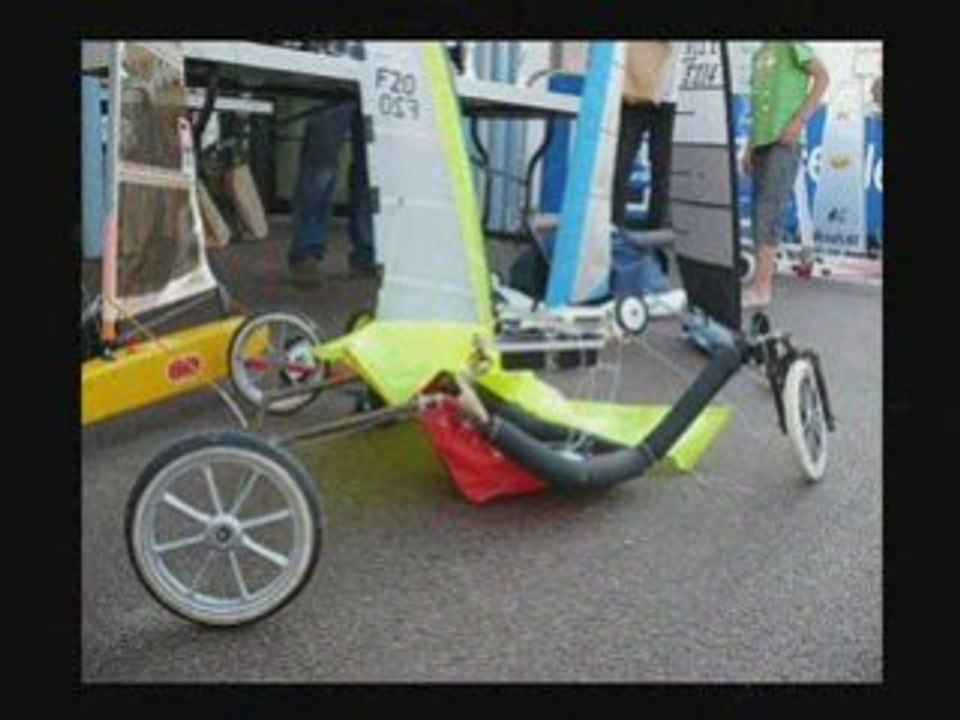 1er Test Bugggy radiocommandé ( char à cerf volant)