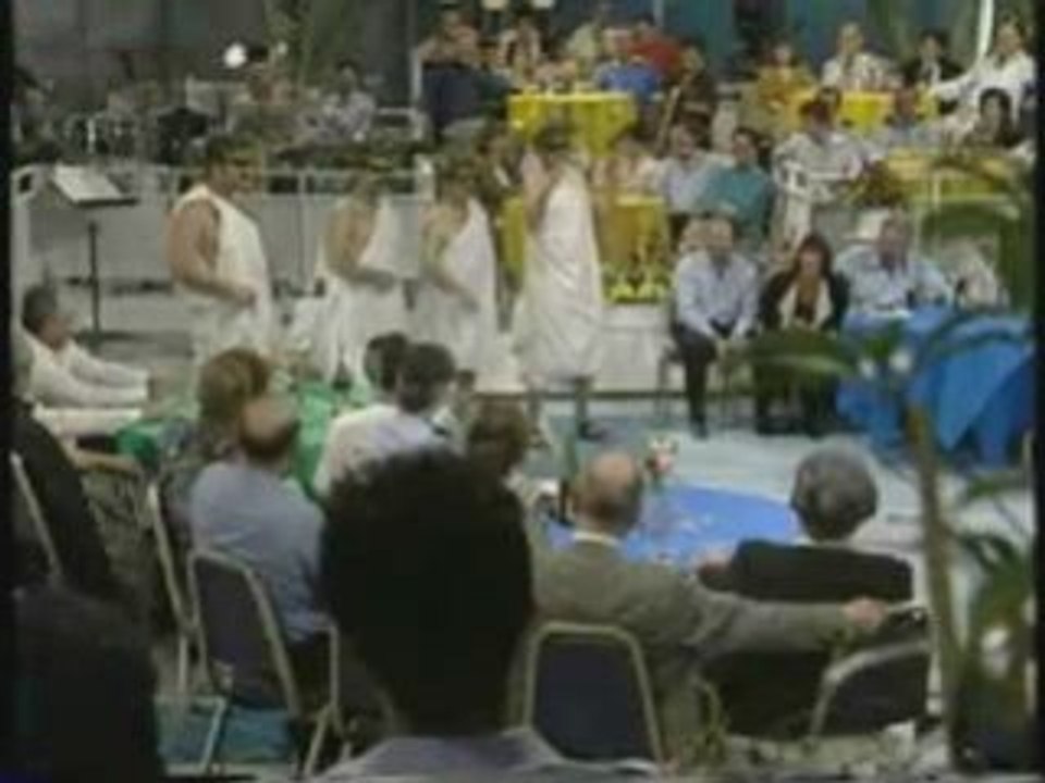 1988 IAF Pilots As Roman Comedians  טייסי חיל האוויר סטנדאפ