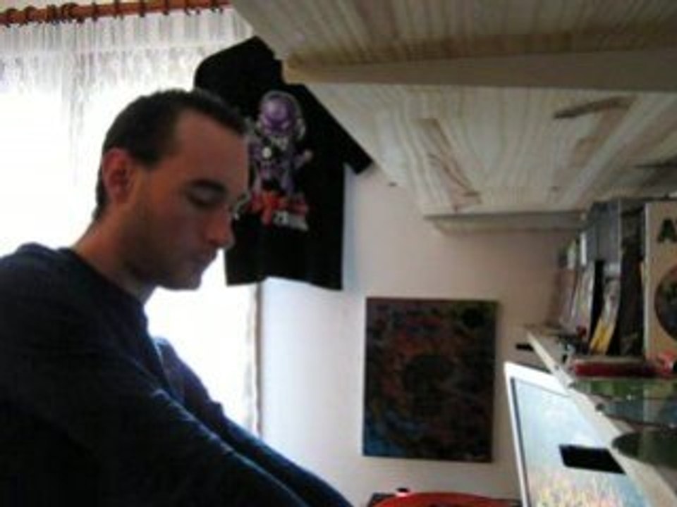 DJ Maniatiko at work